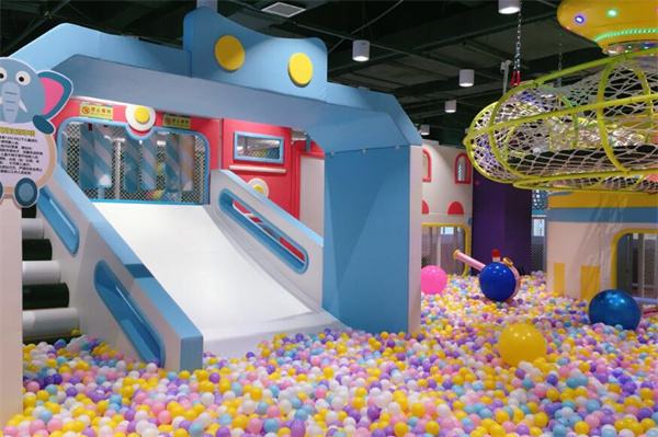 儿童游乐场加盟需要多少钱？