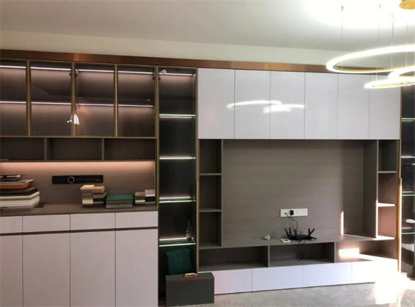 全屋定制一般多少钱一个平方？