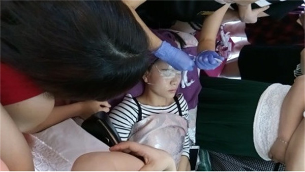 依莲净祛斑加盟