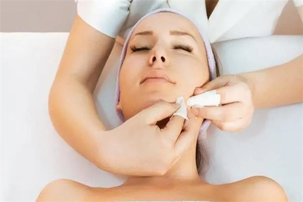 一何丽祛斑加盟