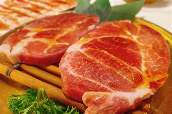 闻老头菊花炭烤肉