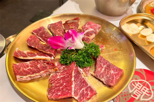 闻老头菊花炭烤肉