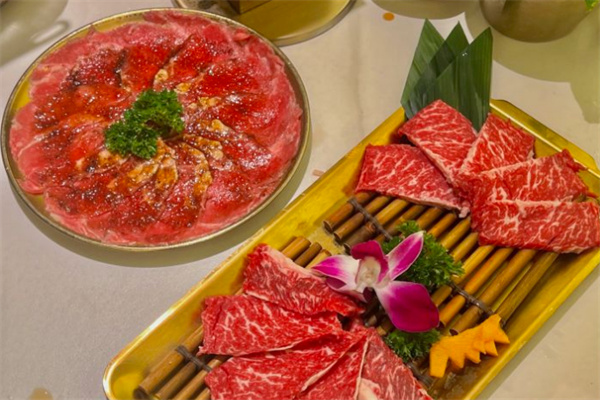 闻老头菊花炭烤肉