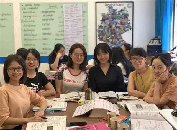 歌德学院加盟费