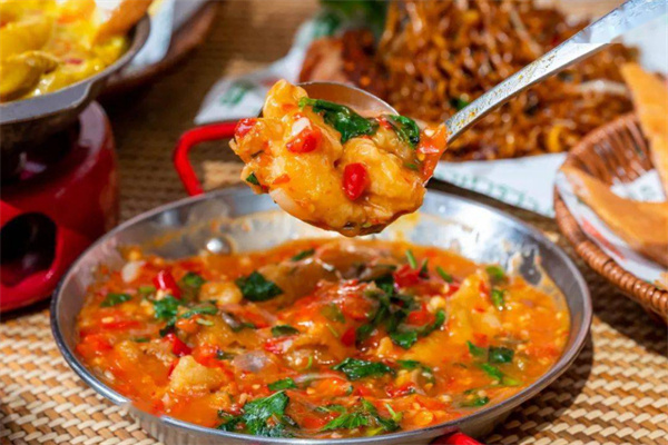 小小集渔泰式大排档加盟