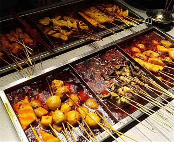 椒太后地摊麻辣烫加盟