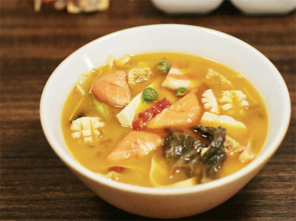 椒太后地摊麻辣烫加盟