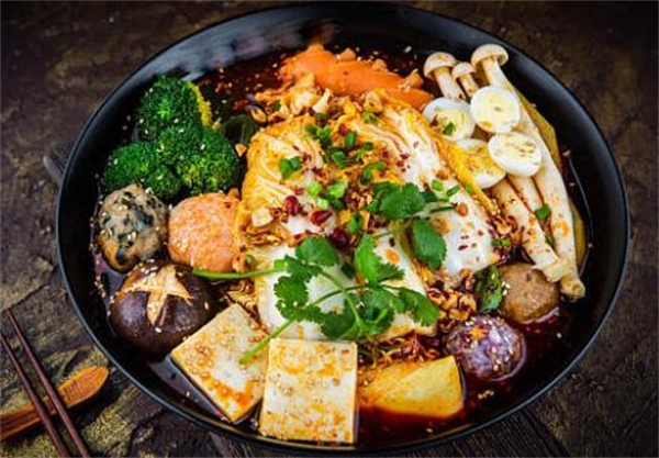 冒菜麻辣烫加盟