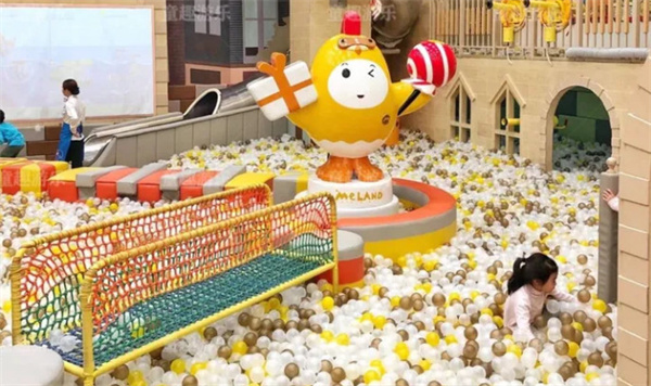 童趣熊儿童乐园加盟