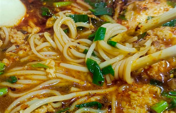 胖大碗小锅米线加盟