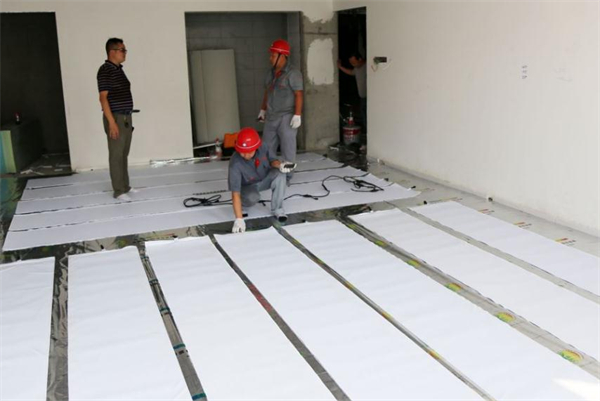 暖先森石墨烯地暖加盟