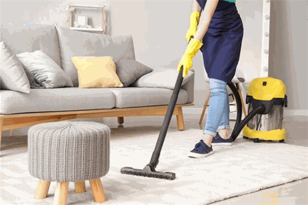 小黄蜂家政公司加盟