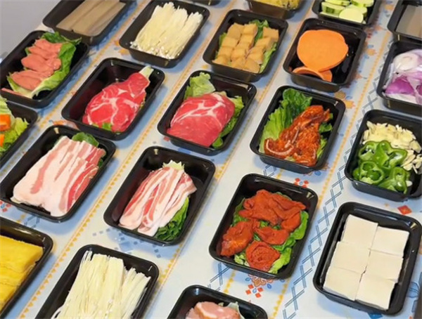 赖猫做主烤肉加盟