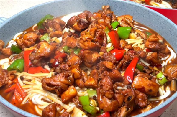 面老怪辣子鸡拌面加盟