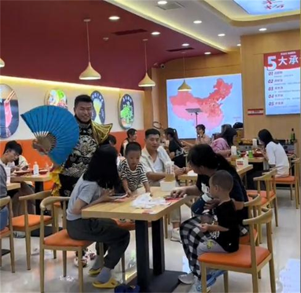 西雅苏新疆炒米粉加盟