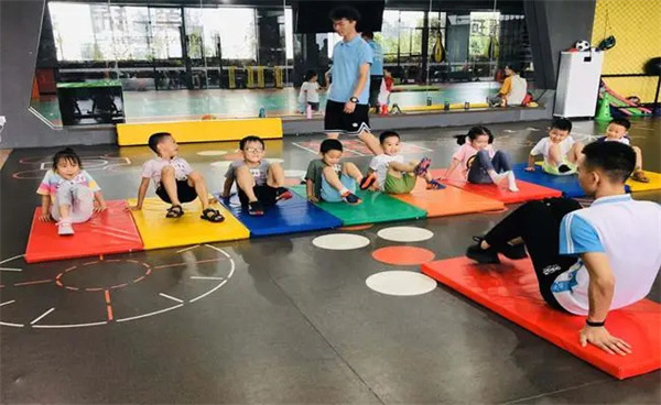 少儿体适能培训机构加盟