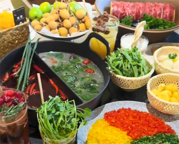 山缓缓火锅加盟