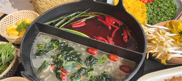 山缓缓火锅加盟