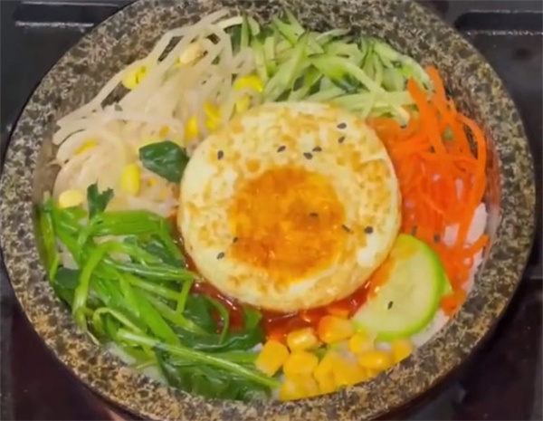 满水调石锅拌饭加盟