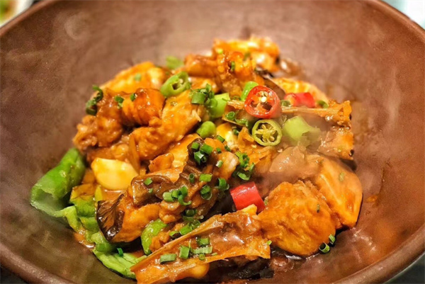 肖婆婆砂锅加盟