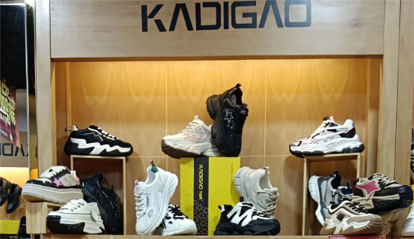 卡迪高女鞋加盟