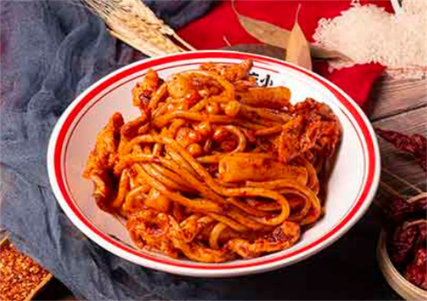 花小小新疆炒米粉加盟费