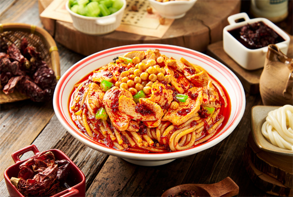 花小小新疆炒米粉加盟费