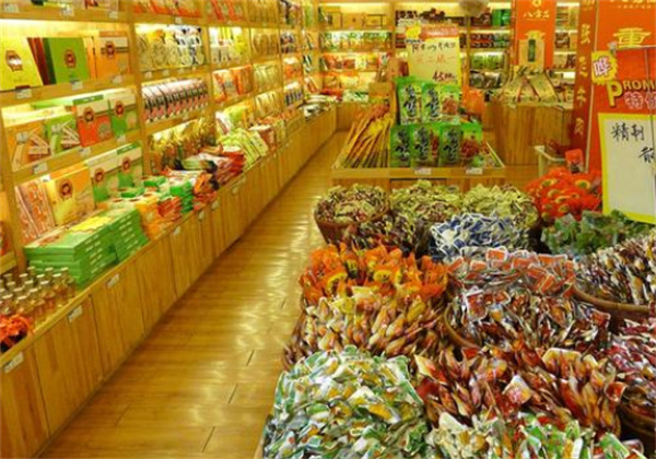 李一鸣零食加盟