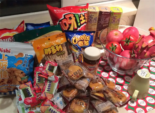 陈一鸣零食加盟