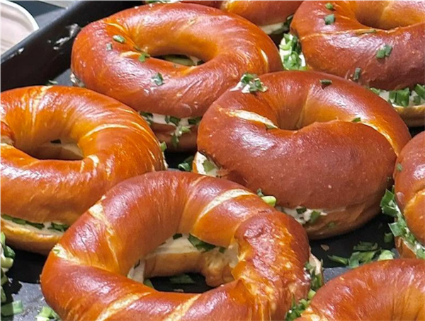 环球蜗牛世界面包加盟