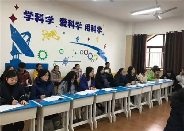 启心智教育加盟