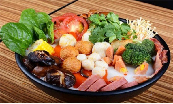 赛村花麻辣烫加盟费