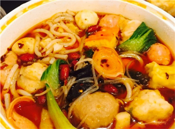 大嘴嫂麻辣烫加盟费