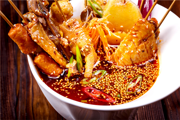 赛村花麻辣烫加盟费