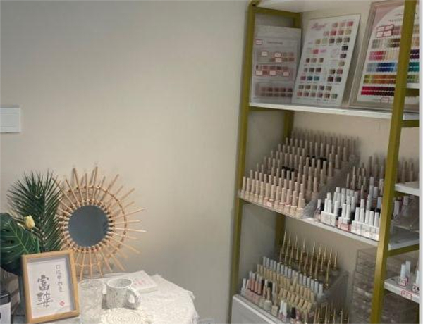 嗨创美365自助美甲加盟