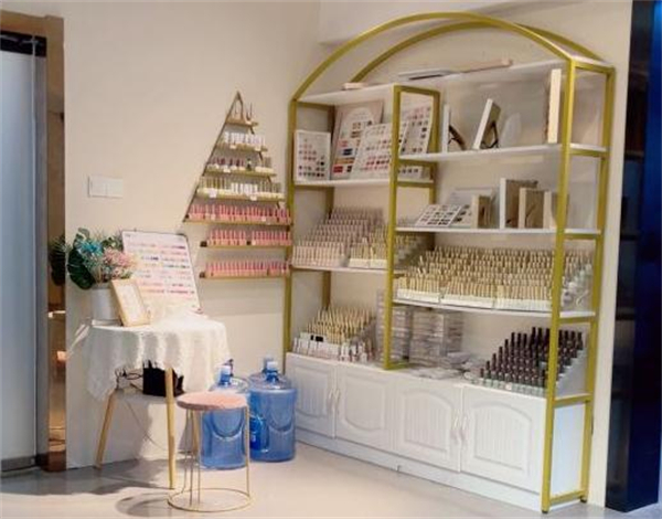 嗨创美365自助美甲加盟