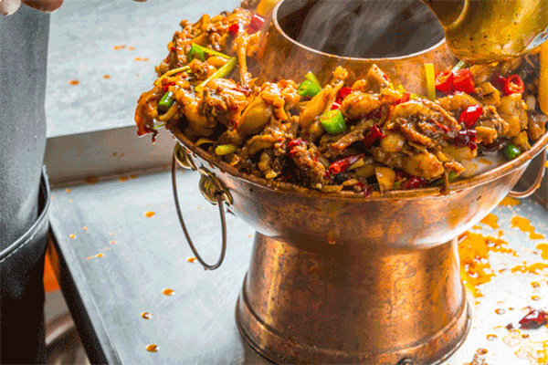 炭火蛙锅加盟费