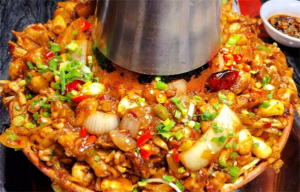 炭火蛙锅加盟费