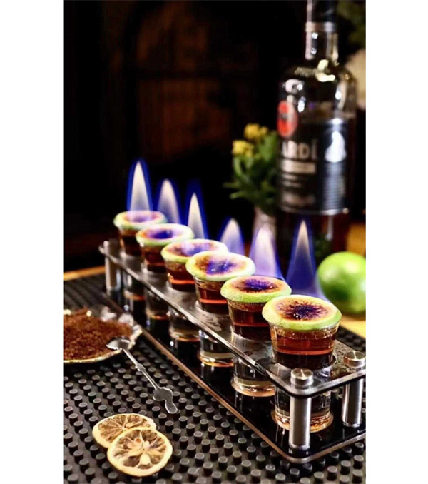 酒零派对：都市中的心灵绿洲