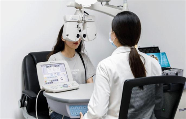 近视矫正店加盟