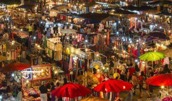 上海外滩可以摆地摊吗?