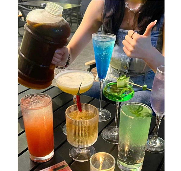 酒零派对:夜色微醺,派对正酣!