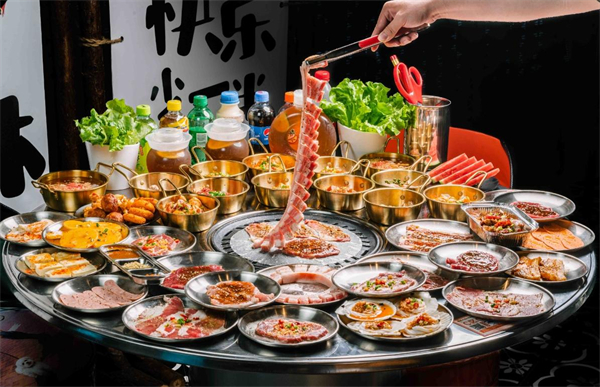 破破烂烂的烤肉