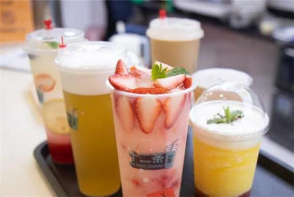 逅座十二茶加盟