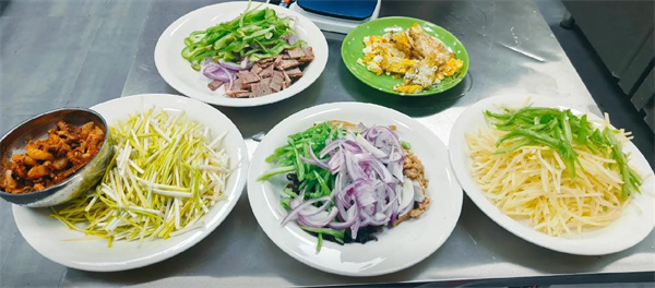 左撇子炒饭加盟