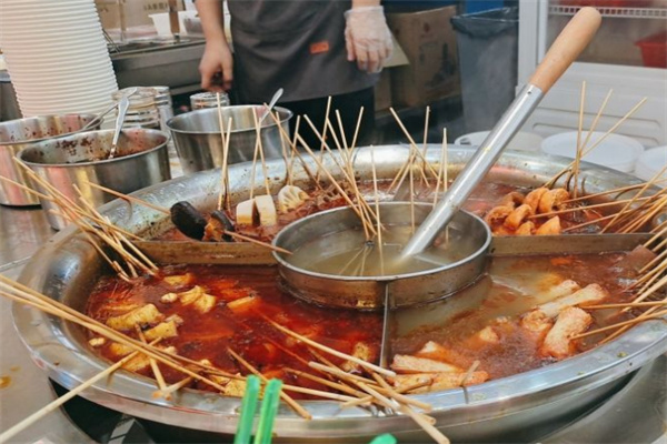 荆州女人街串串