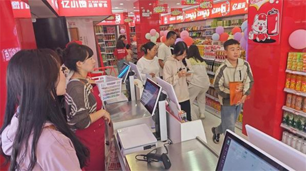 亿小馋零食加盟怎么样？