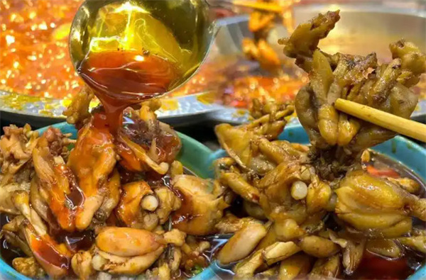 肥猫小二鱼蛙自助火锅加盟