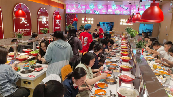 宾来乐川味小火锅加盟