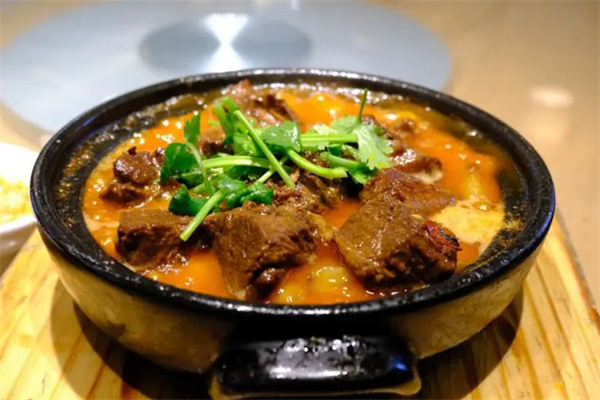 陶三喜砂锅菜加盟